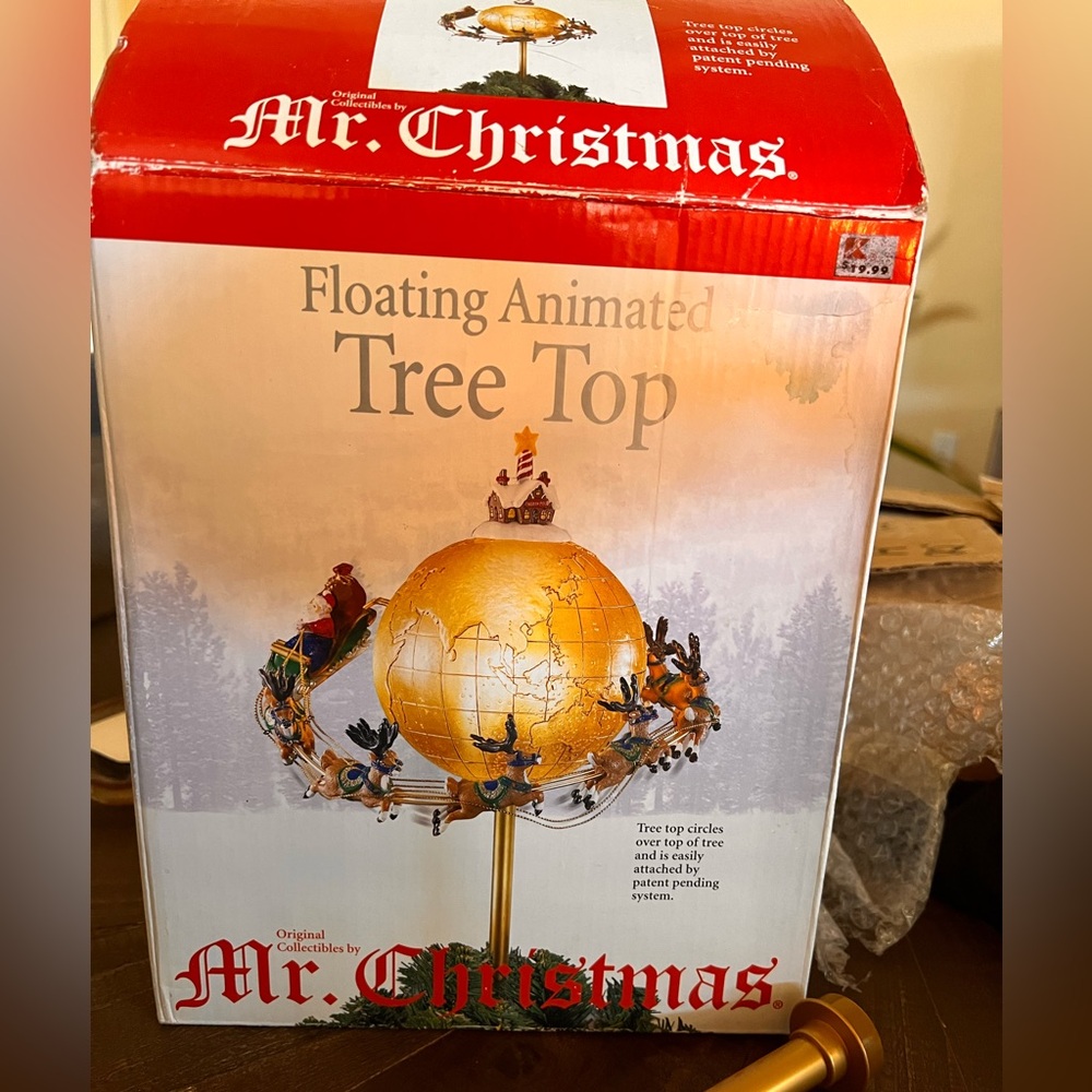 Mr. Christmas Floating Animated Tree Topper Santa & Reindeer